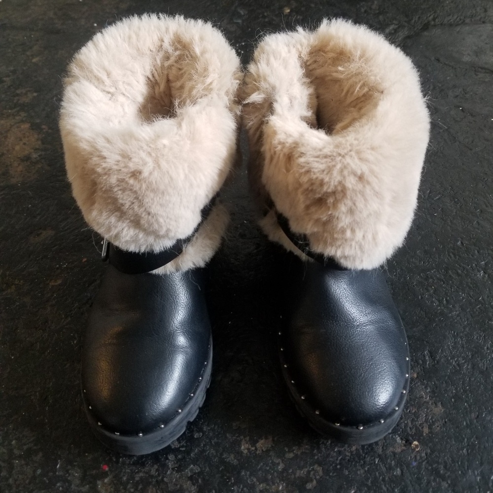 Zara Moto boots